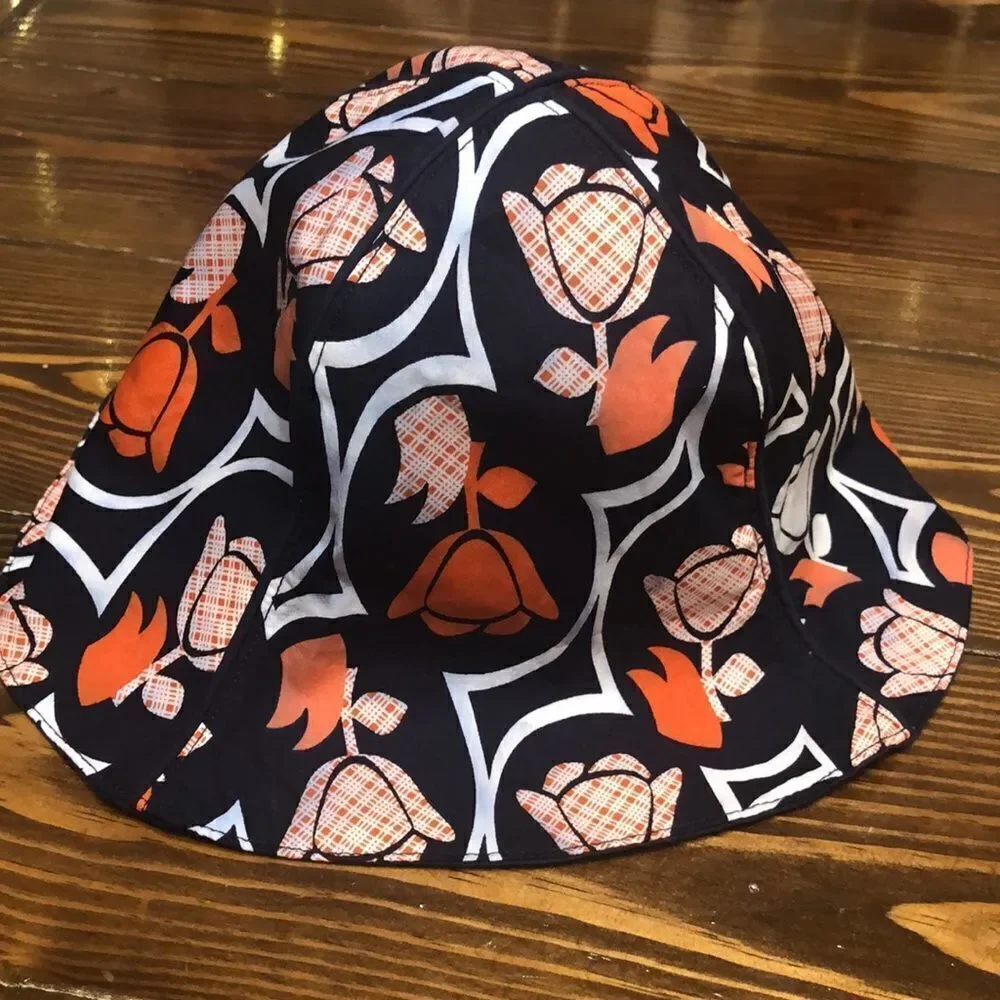 NWOT Janie and Jack Infant Girl Navy with orange and white flowers Sun Hat